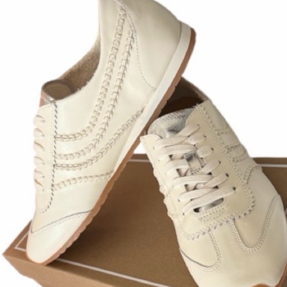 DOLCE VITA DELANY Off-White Sneakers, size 8 - Picture 11 of 12